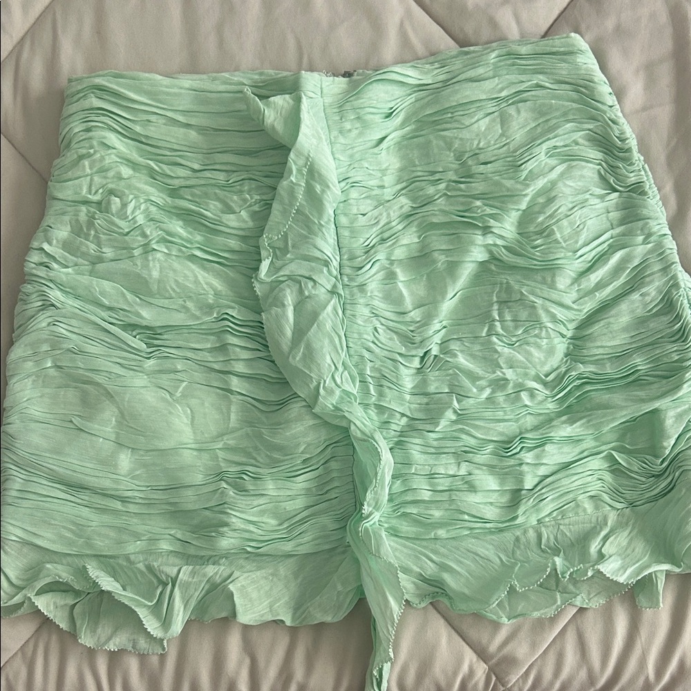 Hansen & Gretal Mint Green Ruffle Mini Skirt